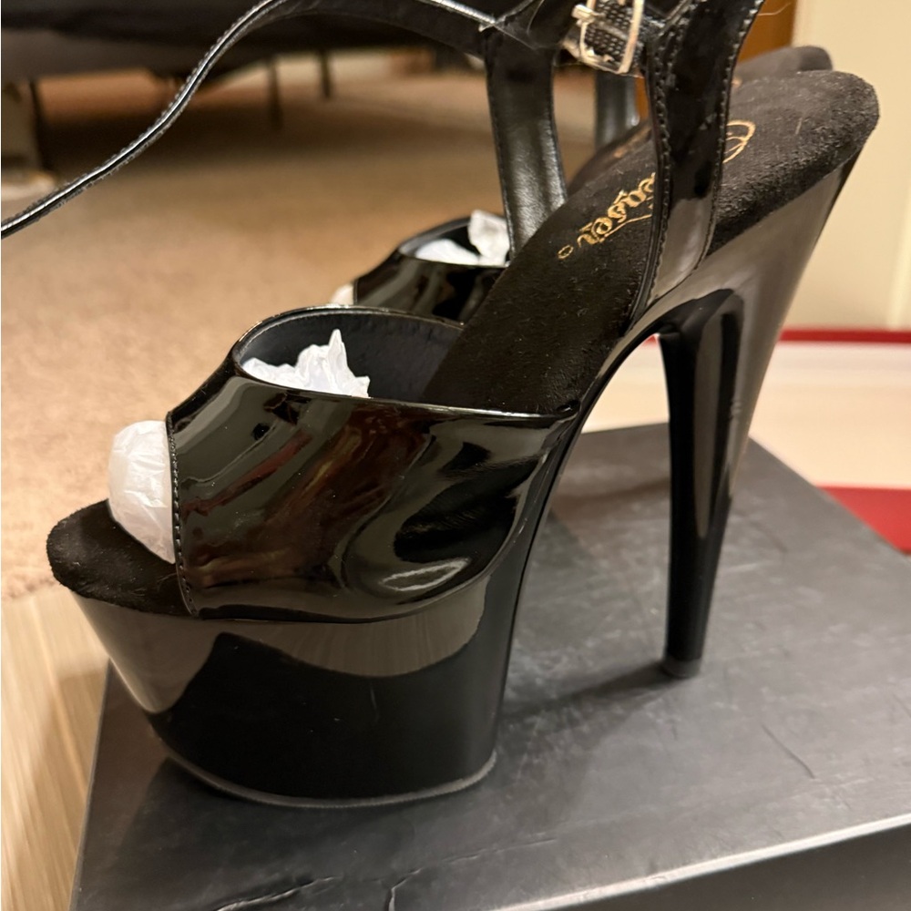 Pleaser Platform Heels Black Patten Leather